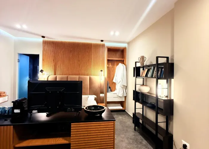 Luna Mare Boutique Seaside 4* 보르쉬