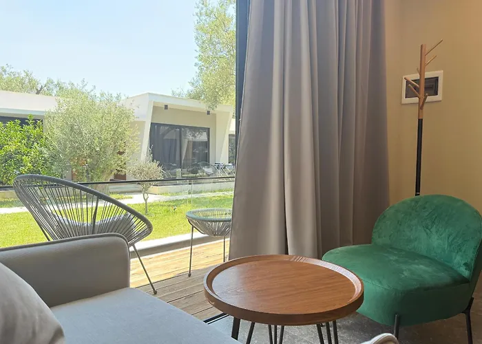 아파트호텔 Luna Mare Boutique Seaside 4*