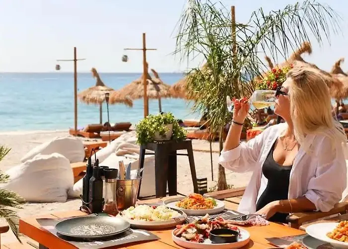 아파트호텔 Luna Mare Boutique Seaside