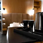 Luna Mare Boutique Seaside Hotel apartamentowy Borsh