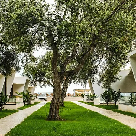 Aparthotel Luna Mare Boutique Seaside Borsh