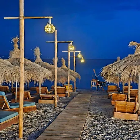 Aparthotel Luna Mare Boutique Seaside 4*