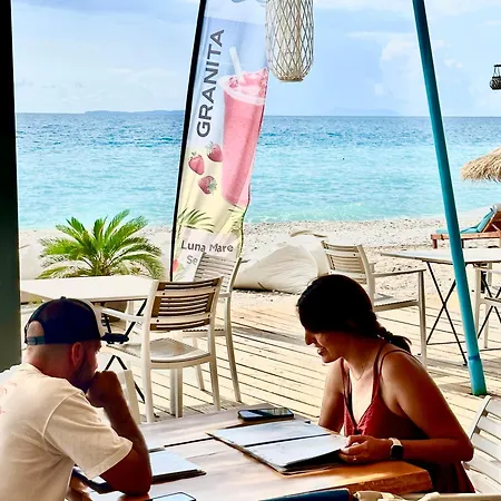 Luna Mare Boutique Seaside Apartahotel