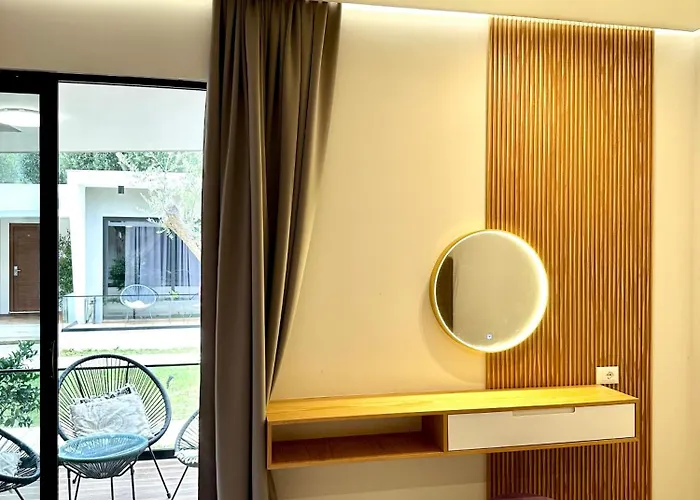 Luna Mare Boutique Seaside 4* Borsh