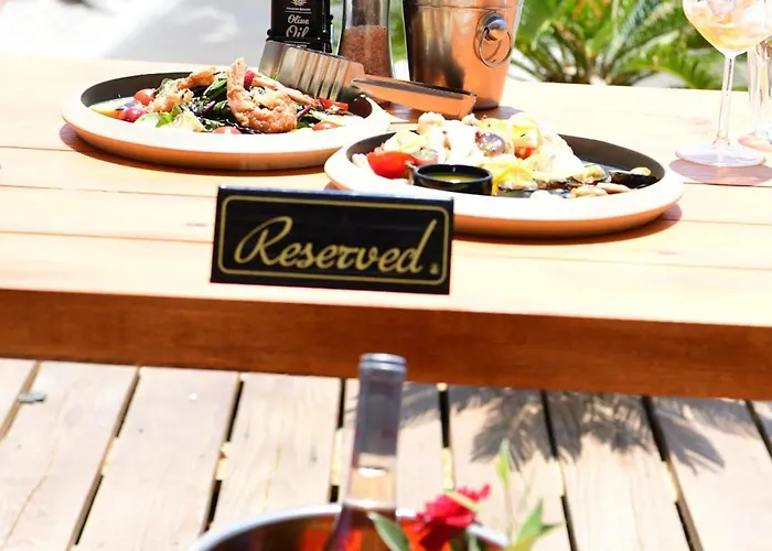 Luna Mare Boutique Seaside Aparthotel